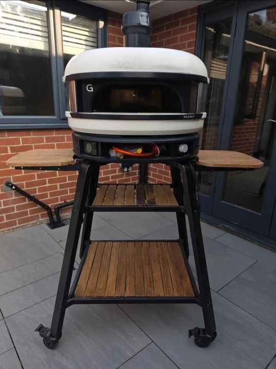 Gozney-Dome-Multi-Fuel Pizza-Oven