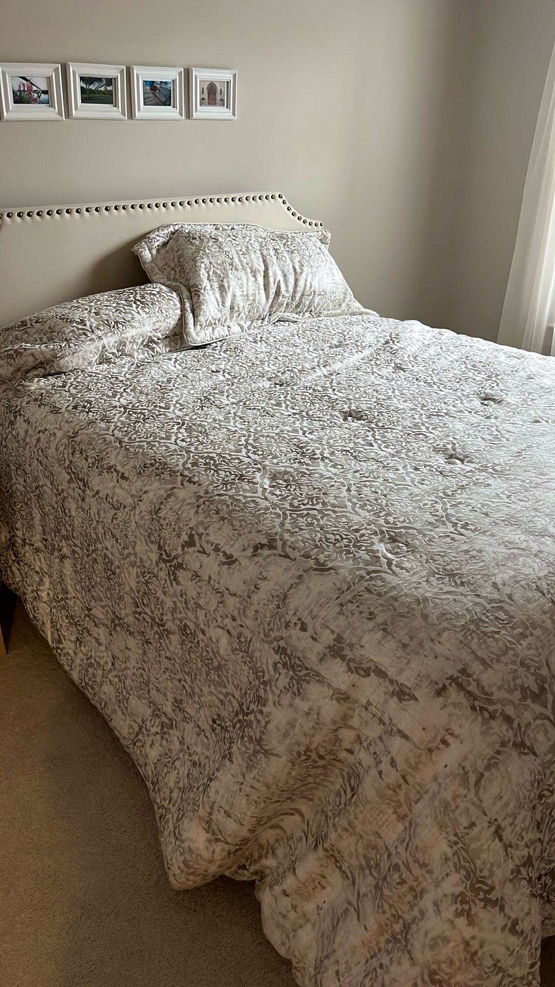 Like New Mattress And Frame And Table