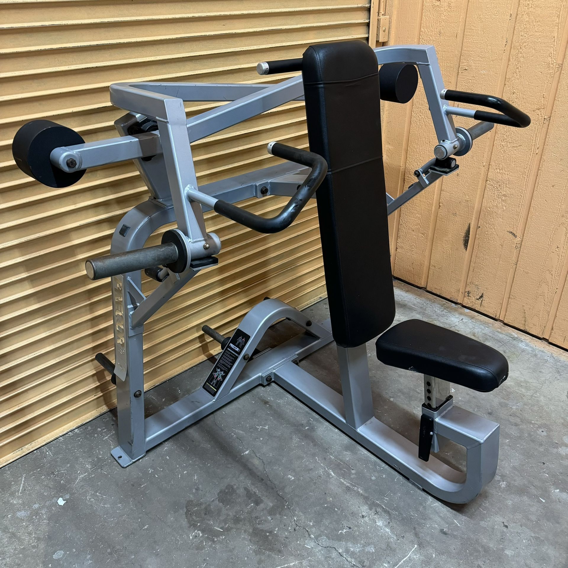 Precor Icarian ISO Shoulder Press - Olympic Weight Plate Loaded - Commercial Gym Equipment