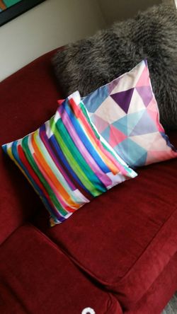 New! Frida Deco Pillow Couch Bed Chair Perfect Gift Necklace Jewerly