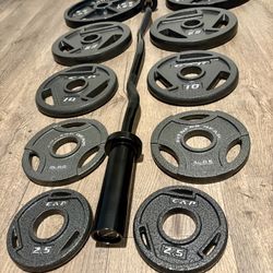 BRAND NEW Olympic Black Curl Bar With Pairs From 5s To 35s