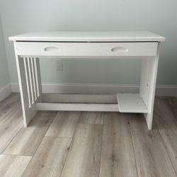 White Wooden Desk with Drawer