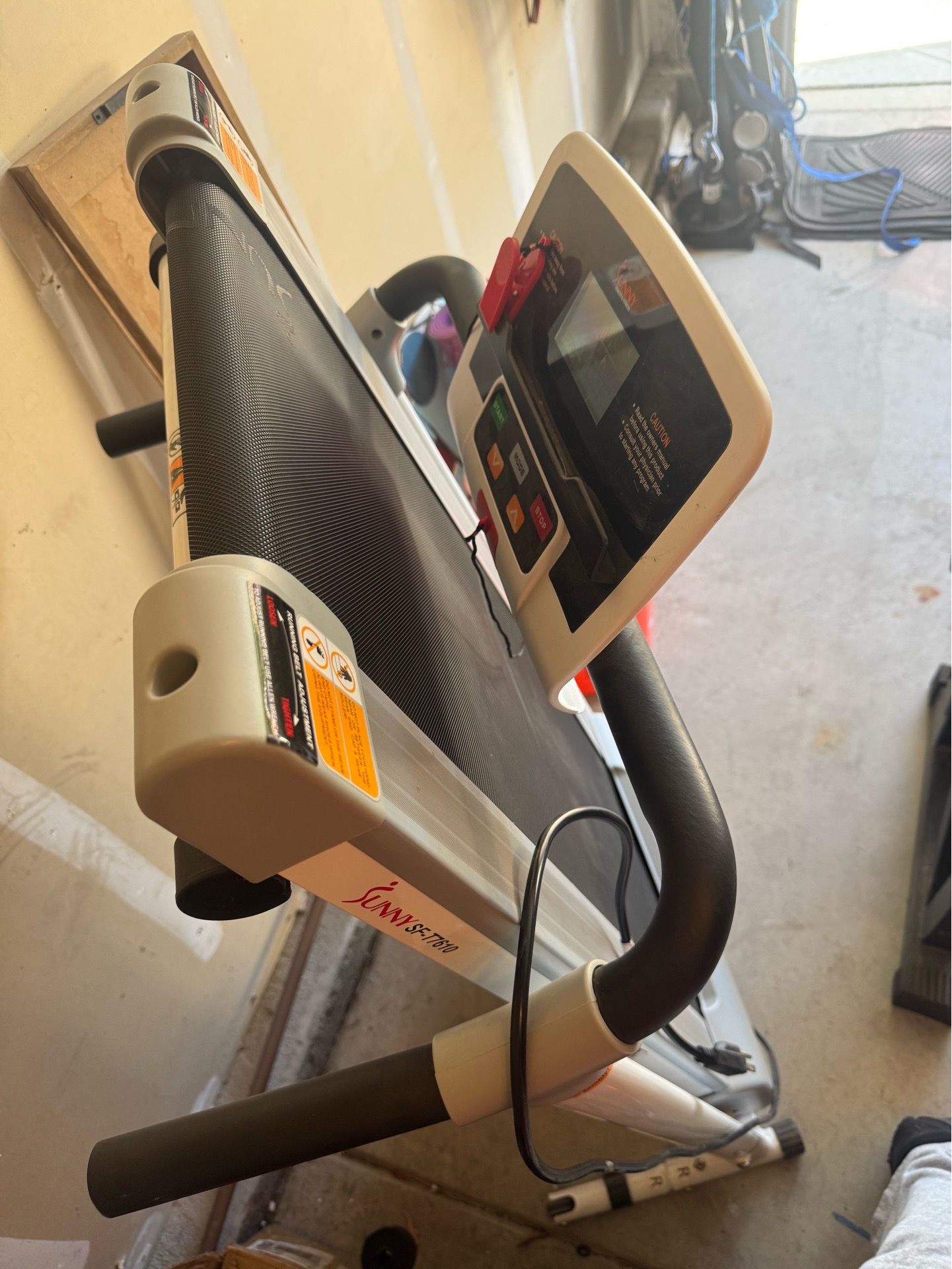 Workout bench/ treadmill