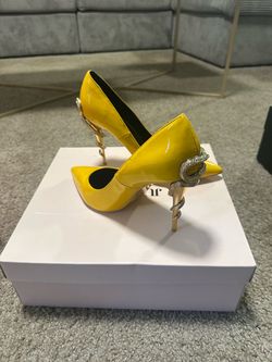SHOES (Size9.5-10)
