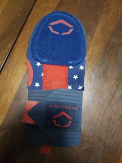 EVOSHIELD Right Handed Sliding Mitt For $25