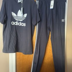  Brand New Men, Women Unisex Adidas jogging suit.