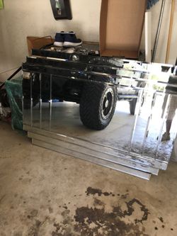 Mirror.