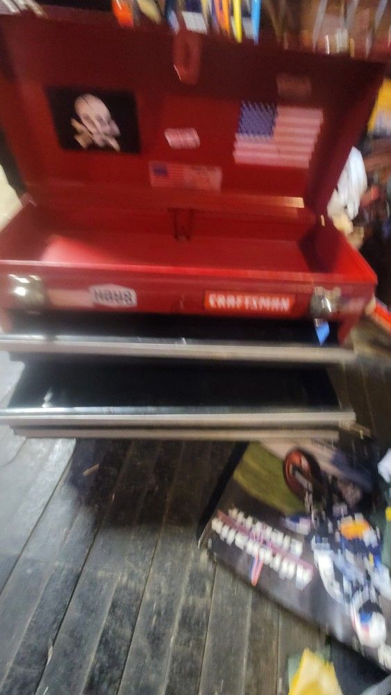 Craftsman tool box