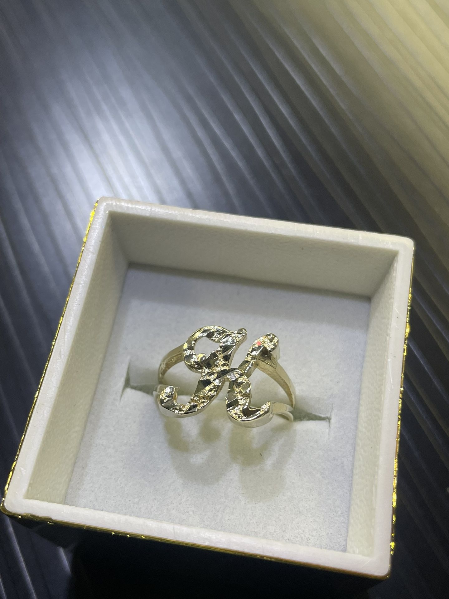 10K Nugget Initial “K” Ring ✅
