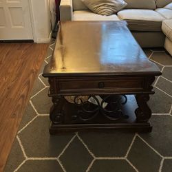 Wood Coffee Table 