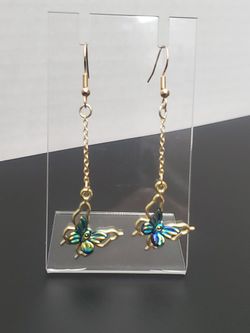Dangly Gold Tone Metal Oil Slicked 3D Butterfly Pierced Earrings 