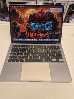 13" MacBook Air M2, 8GB RAM, 256GB SSD TT967JVPHM - STARLIGHT TRACKPAD $495