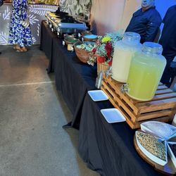  Catering 