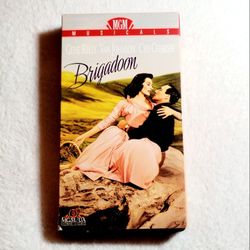Brigadoon VHS (1954) 