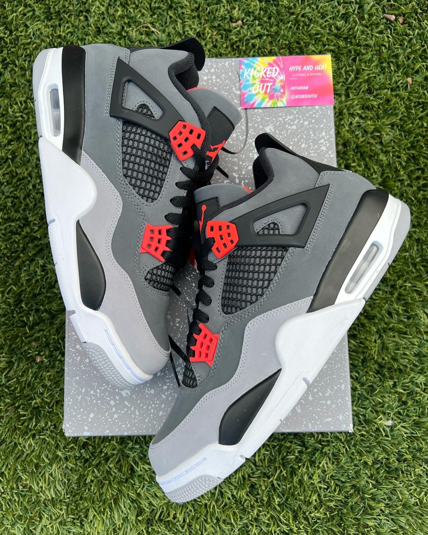 Custom Jordan 4 Militaries