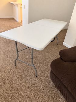6 Ft Folding Table – Fold-in-Half w/ Carry Handle