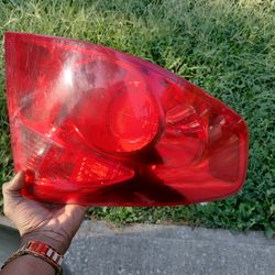 2005 Infiniti G35 Tail Light (Left Side)