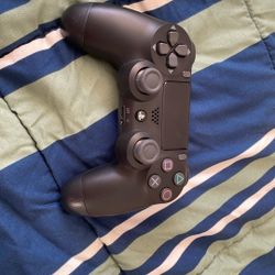 PS4 Controller