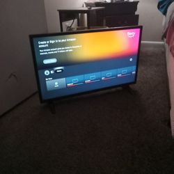 32" Insignia Amazon Fire TV 