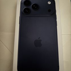 iPhone 17 Pro Max Deep Blue, 