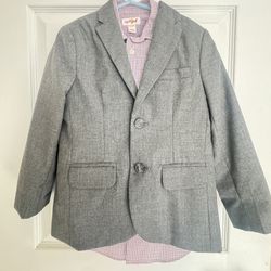 Boy’s Suit Size 4