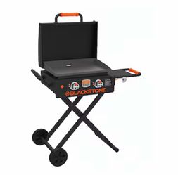 Blackstone Griddle with Flexfold Legs and side shelf