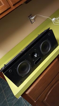 Klipsch kv2 center speaker