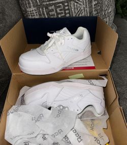 New Reebok White Shoes