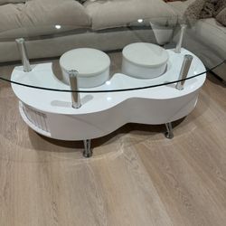 Modern coffee table With Mini Stools