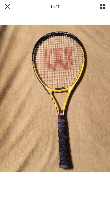 Wilson Fenderer Grandslam Limited edition. (4.1/2) L4 Tennis racket like new.