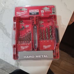 Milwaukee Drill Bit Set