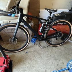 Carbon Fiber Gravel Bike 