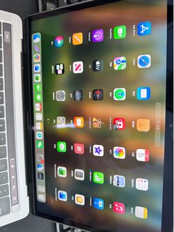 MacBook Pro 13" Touch Bar (2019) – Top Configuration pickup only