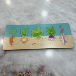 Lovevery Veggie Puzzle 16 - 18 months