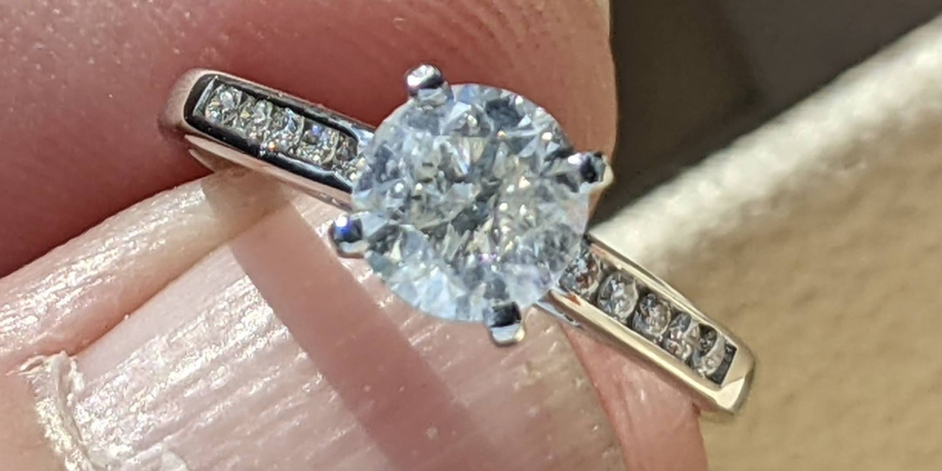 1.04 k diamond ring