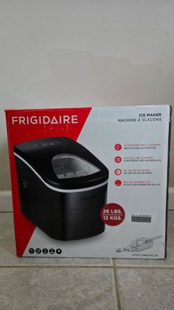 Frigidaire ice maker 26lbs