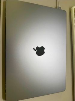 Macbook Air m2 15 inch +1TB + RAM16GB