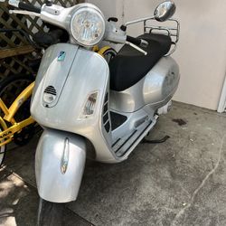 2006 Piaggio GTS 250 ie