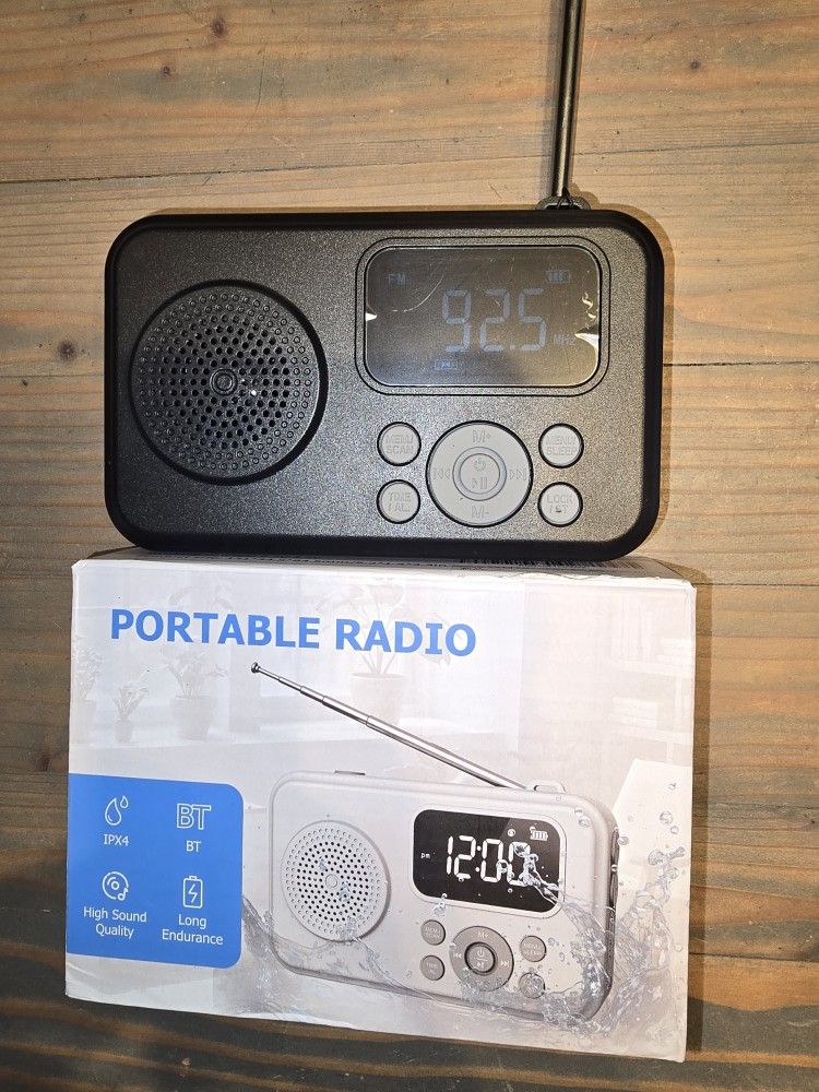 Portable Bluetooth Radio With Flashlight