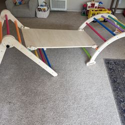 Climbing pickler set