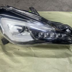 2017-2018 Subaru Brz Headlight 