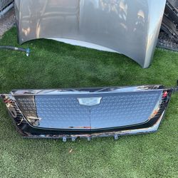 2023 Cadillac Lyriq Grille REALLY CHEAP  w/Emblem ✅ ORIGINAL 2025