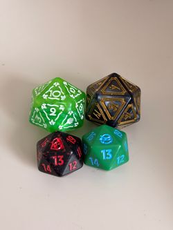 Magic: the Gathering spindown life counter dice FRA, TMT, HOB