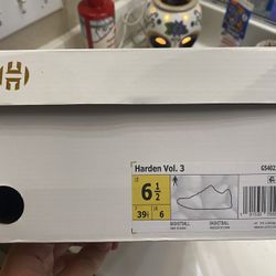 James Harden Vol.3 Basketball Shoes 