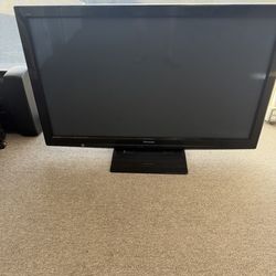 Panasonic 50” Plasma TV With Blue ray And Surround Sound System