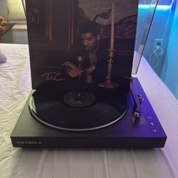 Victrola HI-RES ONYX BLUETOOTH TURNTABLE