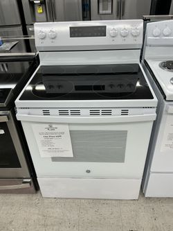 ⚡️Electric Range in White⚡️