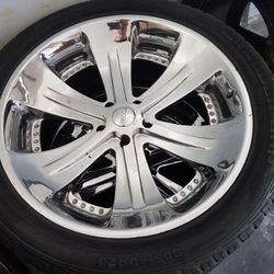 Rims 23" 5 lugs off of a f-150
