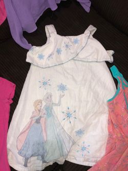 Disney girls lot of clothing size 5/6
