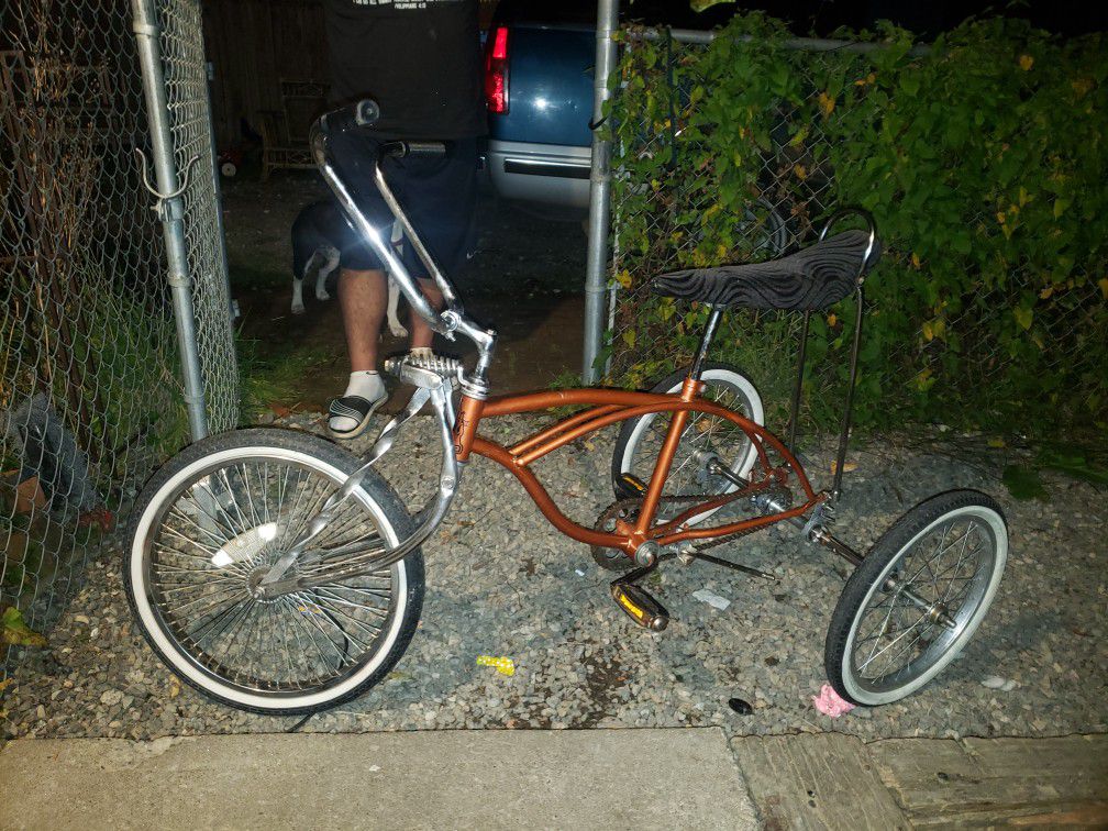 Lowrider tricycle